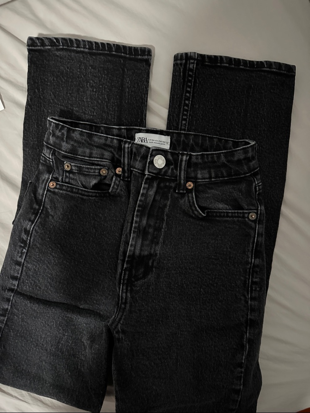 Zara Black High-Rise Straight Jeans Size 2